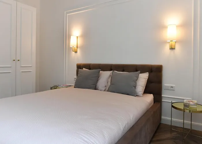 Beautiful Apartment next to Monte Carlo